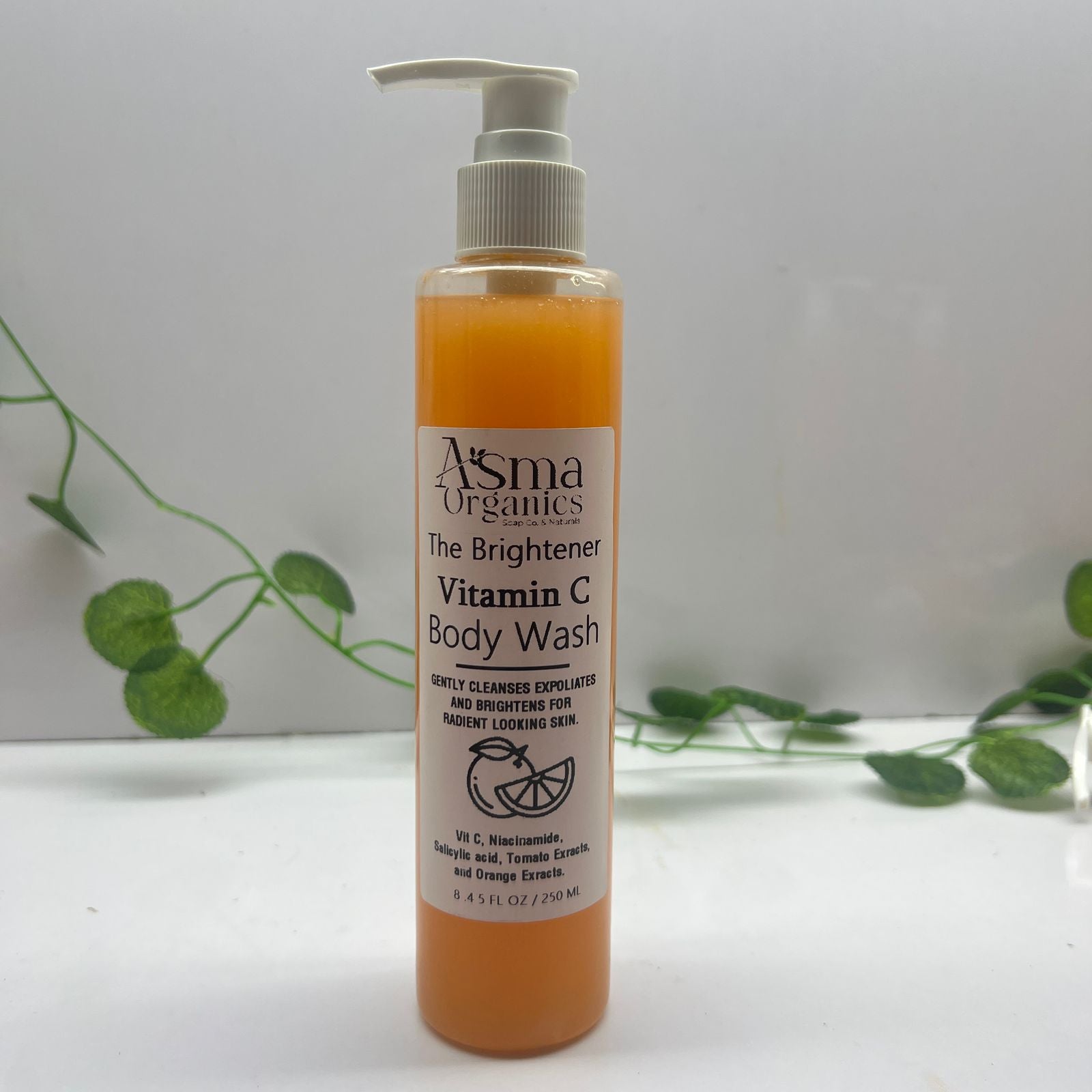 Vitamin-C Deep Cleansing Body Wash With Free Loofah